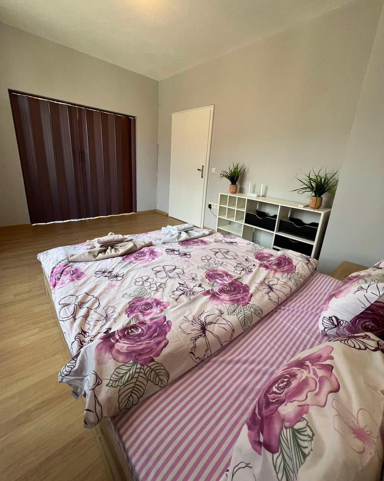 Rio Sunny 2Bdr Apt Near Ndk - Metro - Non-Stop Paid Public Parking Sofía Exterior foto